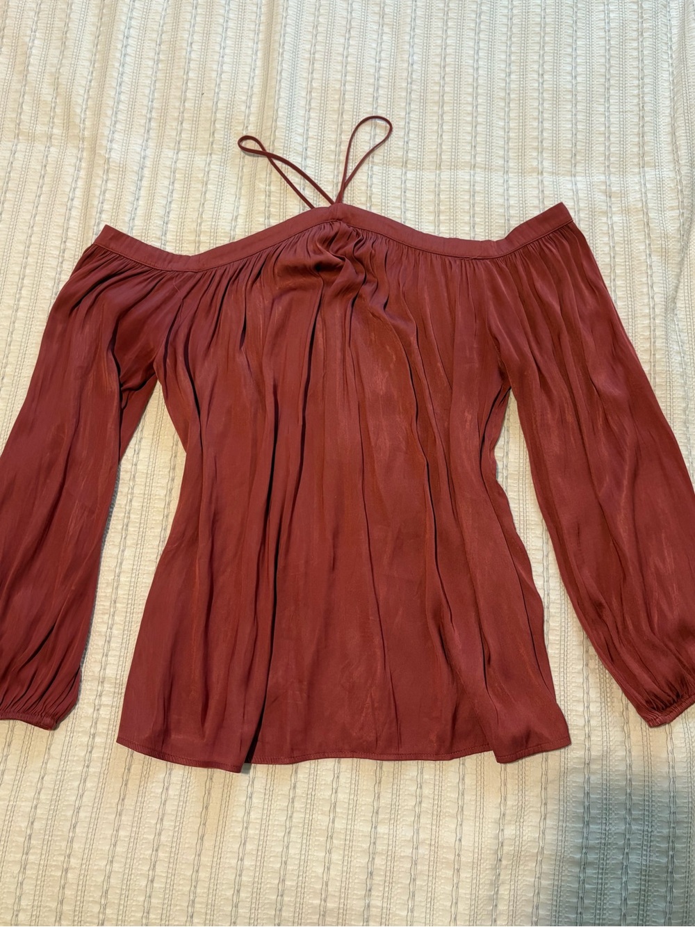 Gianni Bini Off-Shoulder Long-Sleeve Blouse in Rust Size L